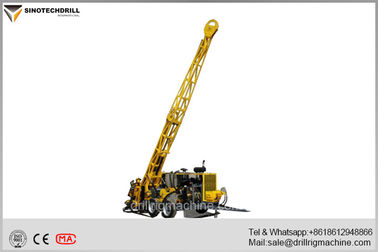 Máy khoan Epiroc để khoan lõi thăm dò quặng / khoáng sản / địa chất