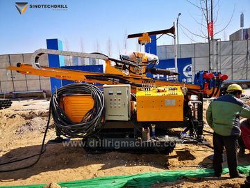 Độ sâu lỗ 130m Giàn khoan thủy lực / Máy khoan lắp bánh xích
