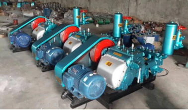 Máy bơm bùn Triplex 15KW cho giàn khoan áp suất cao